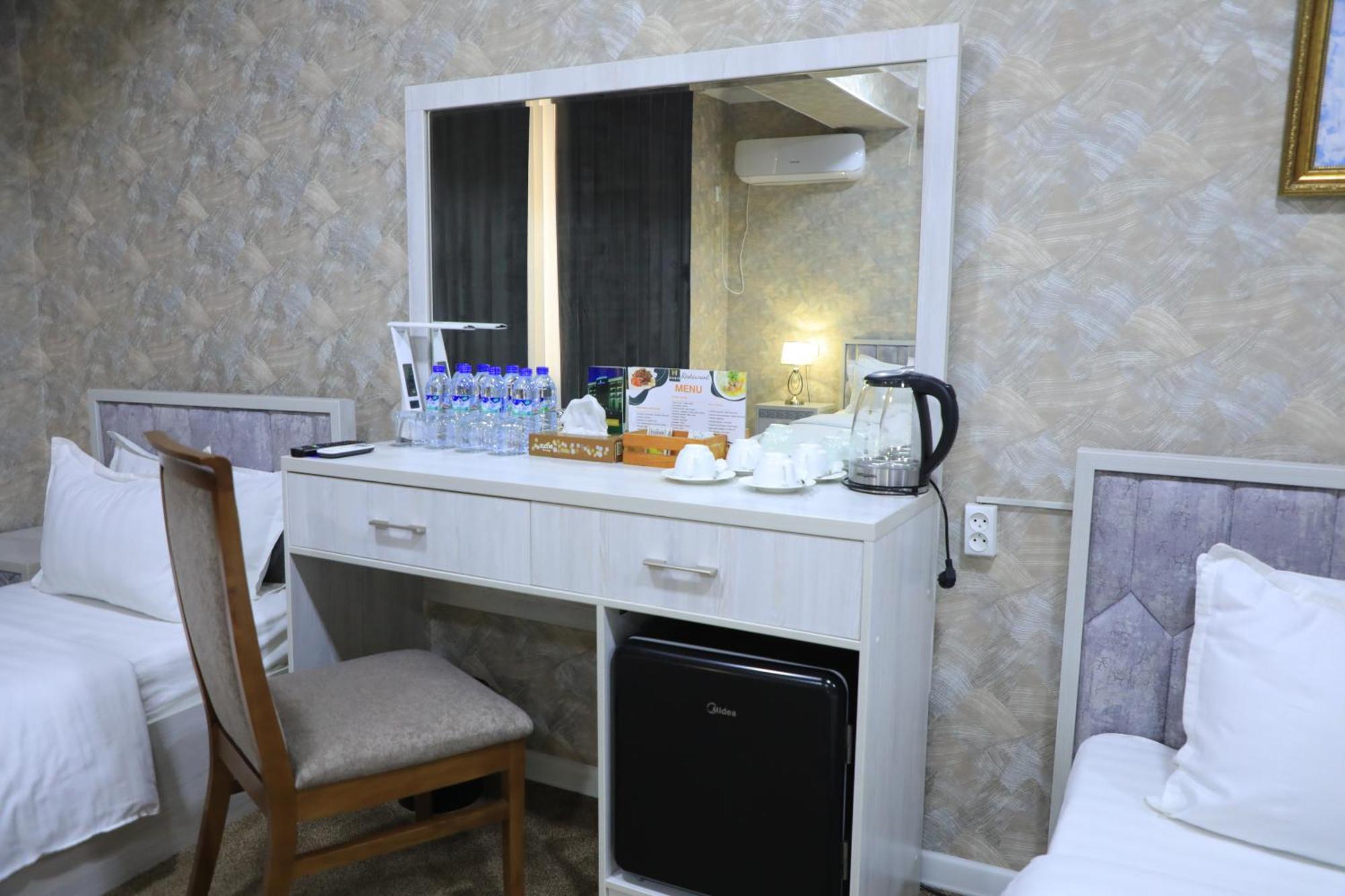 נאבוי Hobiz Hotel מראה חיצוני תמונה